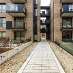 Appartement Sadowa Spacious With Balcony Next To Granary Island By Renters *