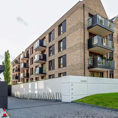 Sadowa Spacious With Balcony Next To Granary Island By Renters *