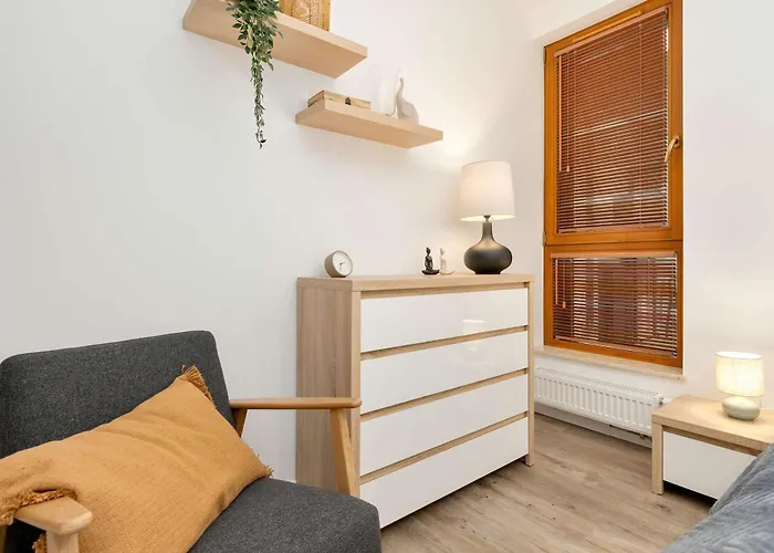 Sadowa Spacious With Balcony Next To Granary Island By Renters 公寓 *